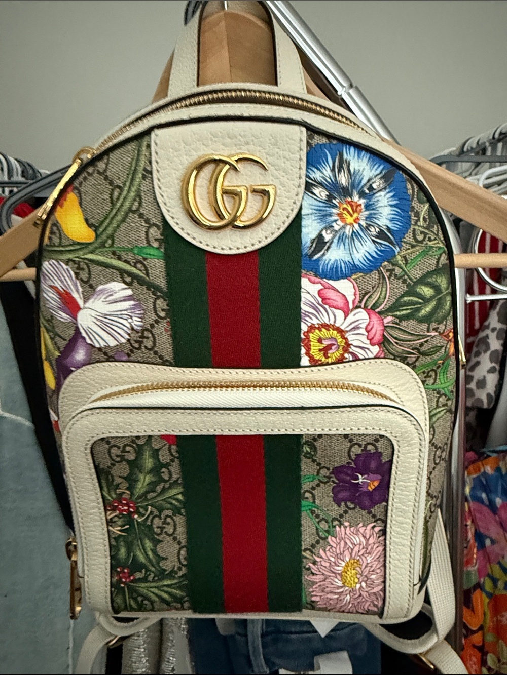 Gucci Floral GG Supreme Small Backpack in Beige with Green-Red Stripe